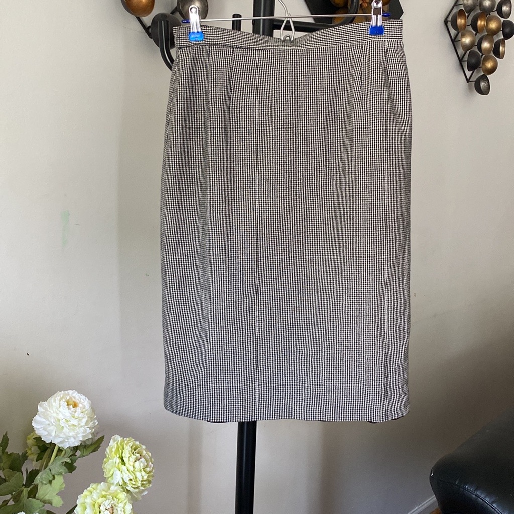 Joan Leslie Wool Blend Pencil Skirt Size 12p Black White Lined Work Professional